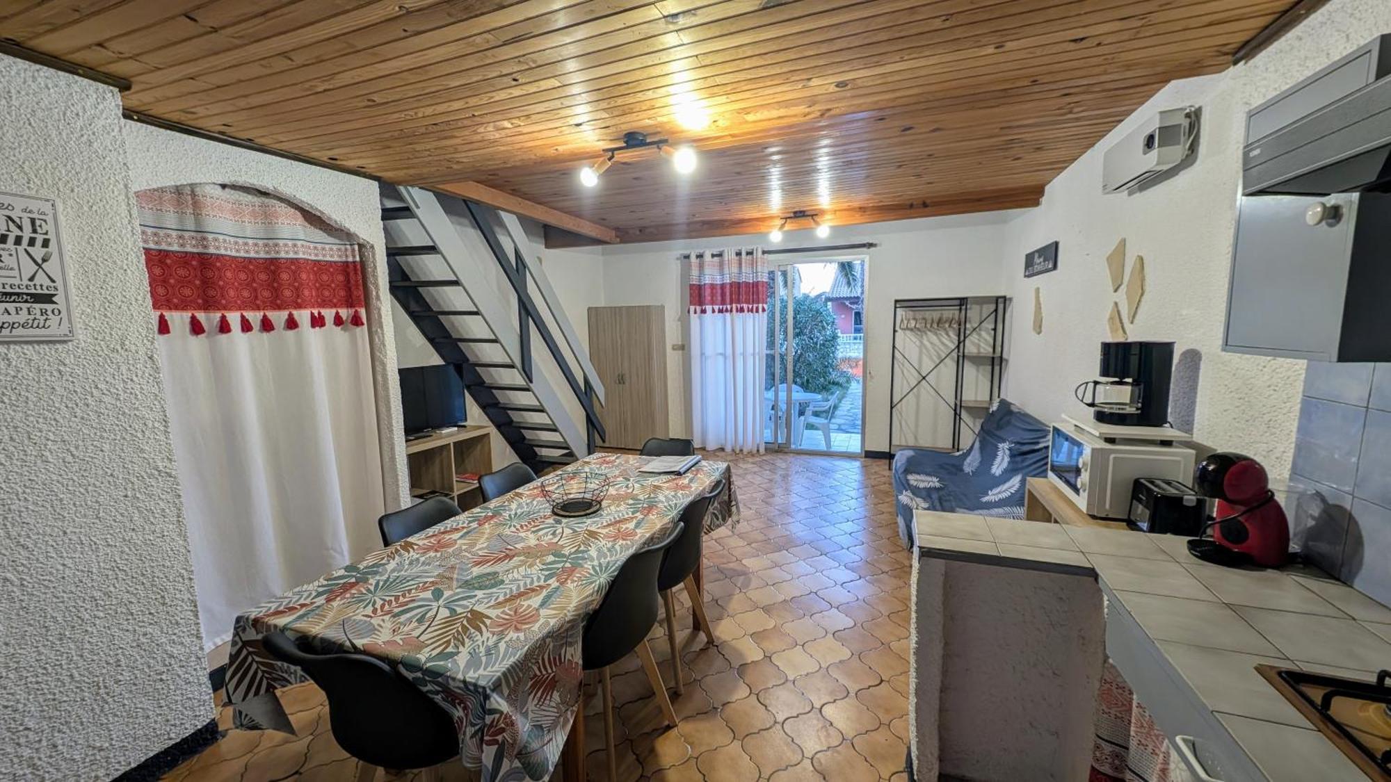 Gite La Capelle Roquefort Des Corbieres Sigean Narbonne Aude Roquefort-des-Corbières Quarto foto
